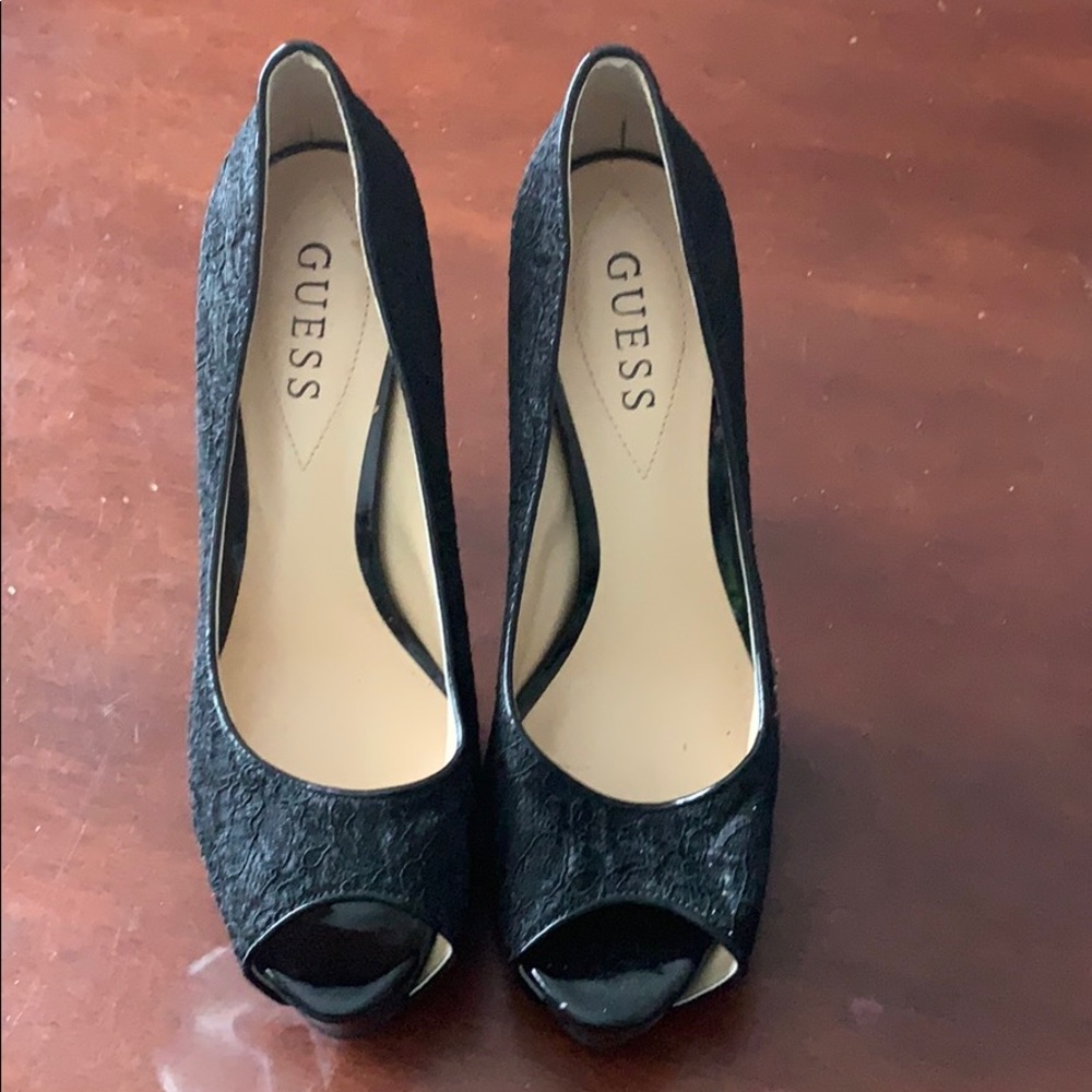 Guess heels Open toe size 7 black